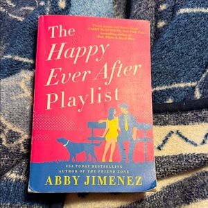 The Happy Ever After Playlist Book